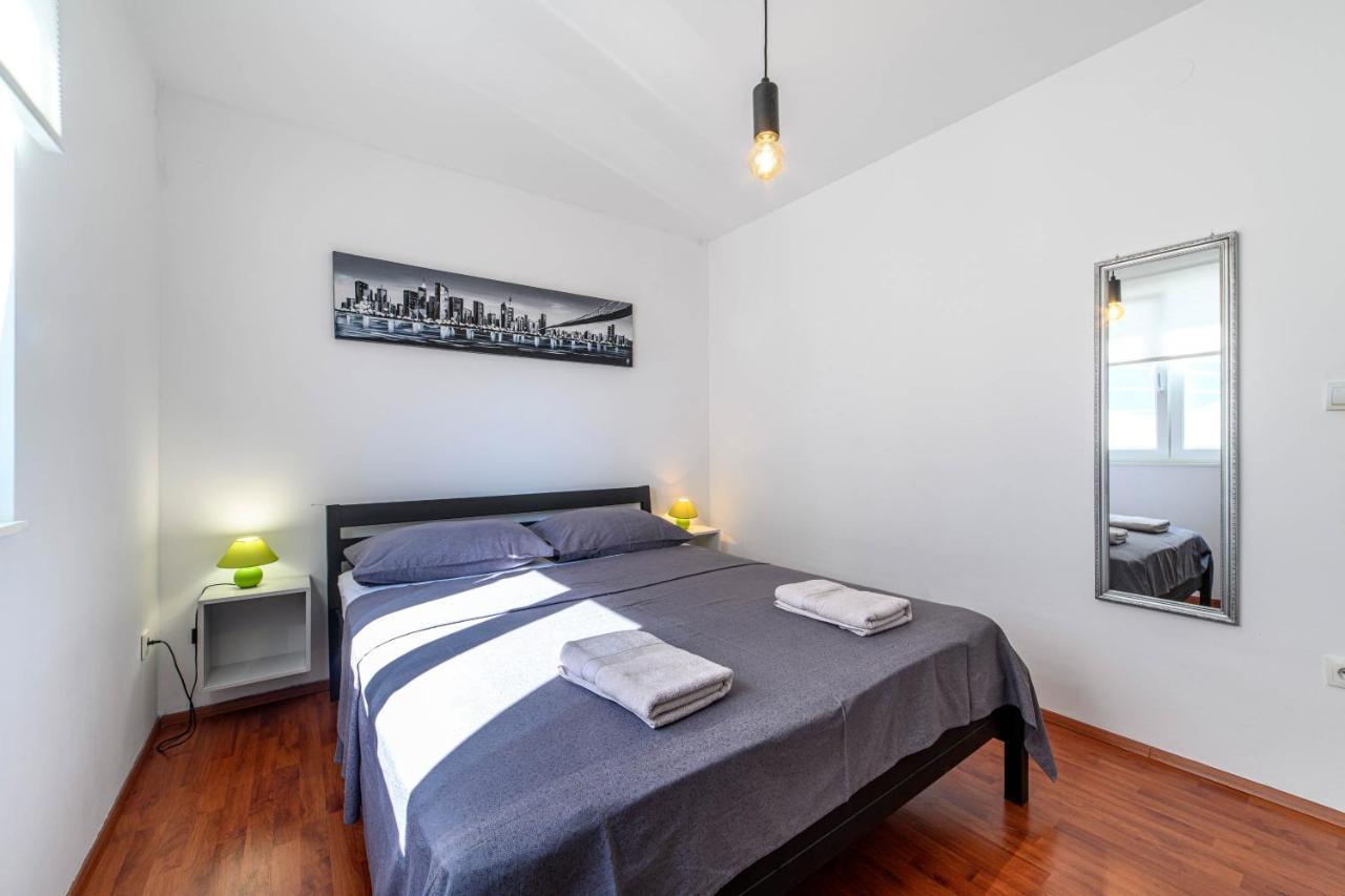 Apartment Seaside Жаборич Екстериор снимка