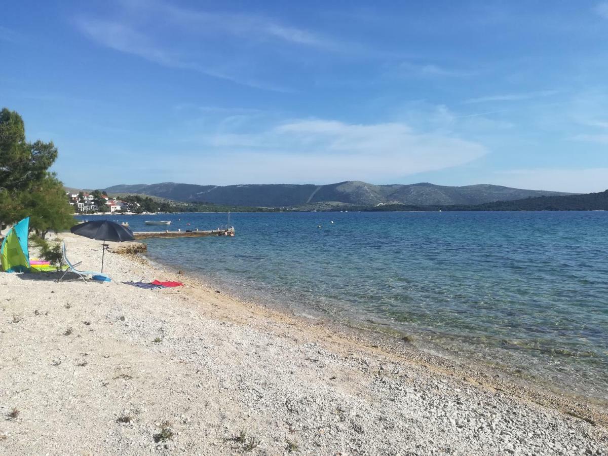 Apartment Seaside Жаборич Екстериор снимка