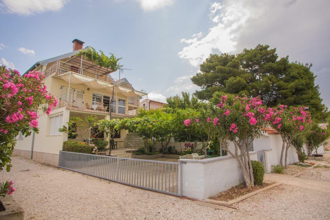 Apartment Seaside Жаборич Екстериор снимка